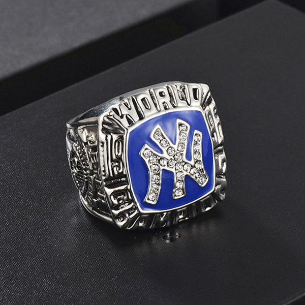 1996 Yankees Baseball Team Golden Championship Fan Rings