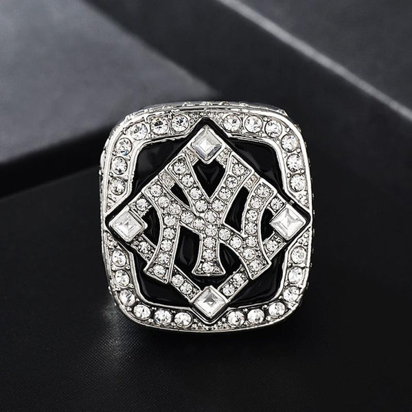 2009 World Professional Baseball Yankees Super Bowl Championship Fan Rings