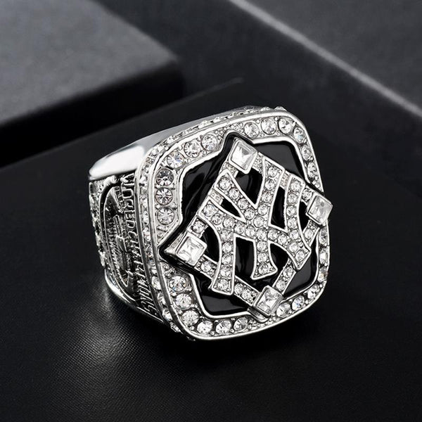 2009 World Professional Baseball Yankees Super Bowl Championship Fan Rings